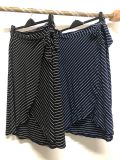 chan-vay-rayon-adrienne-vittadini-cheo-truoc-1040_1