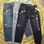 Quần Jeans Boy Thêu Hoa J-Brand Dài 9 Tấc-0704